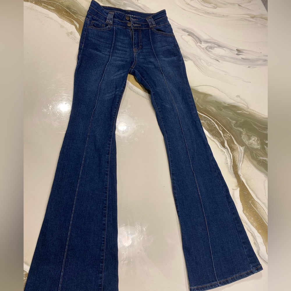 Mid rise bootcut jeans